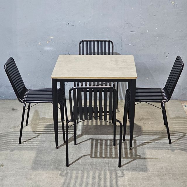 Combo bàn ghế cafe ngoài trời CBCF348 Combo bàn ghế cafe ngoài trời CBCF348