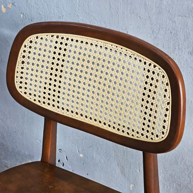 Ghế Secco gỗ cao su mặt plywood GSK039