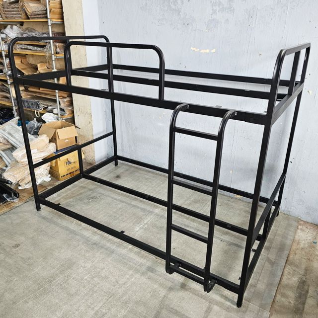 Giường tầng khung sắt lắp ráp mặt gỗ tự nhiên GT014