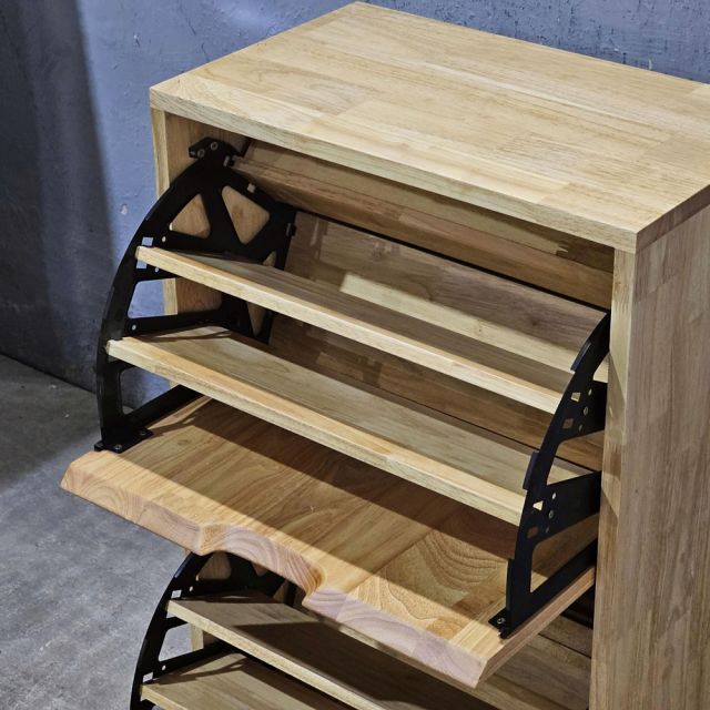 Tủ giày cửa lật 2 ngăn 50x30x80cm gỗ cao su KG68100