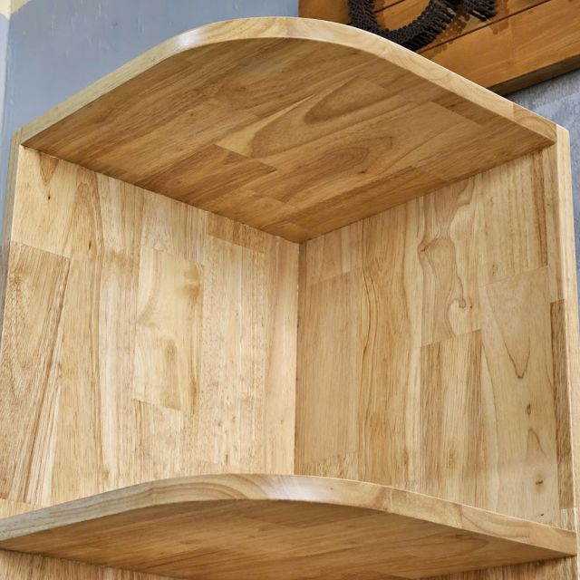 Kệ góc tường 35x35x205cm gỗ cao su KGT68052