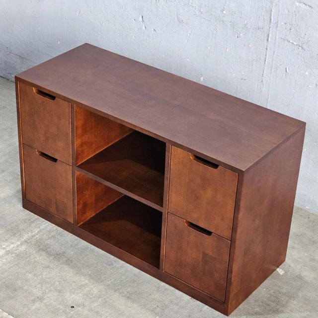 Kệ tivi 100x40x60cm gỗ cao su KTV68033