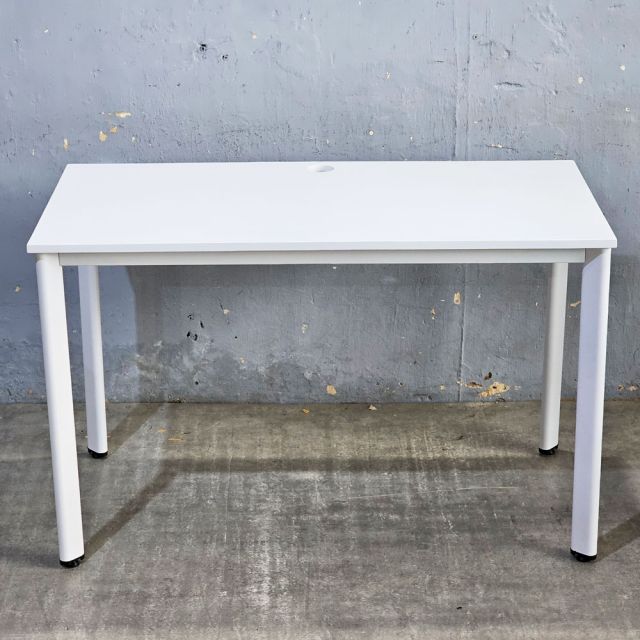 Bàn làm việc 120x60cm gỗ cao su hệ Oval HBOV051