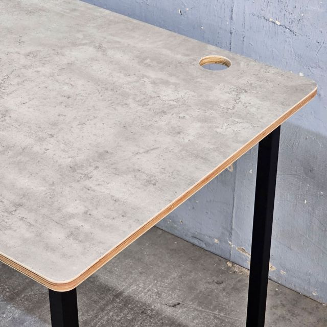 Bàn làm việc 140x70cm gỗ plywood hệ Slean HBSL046