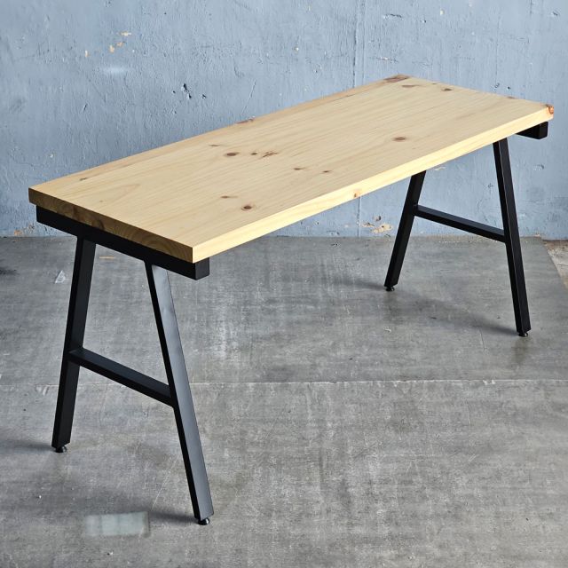 Bàn làm việc 160x60cm gỗ thông hệ AConcept HBAC058