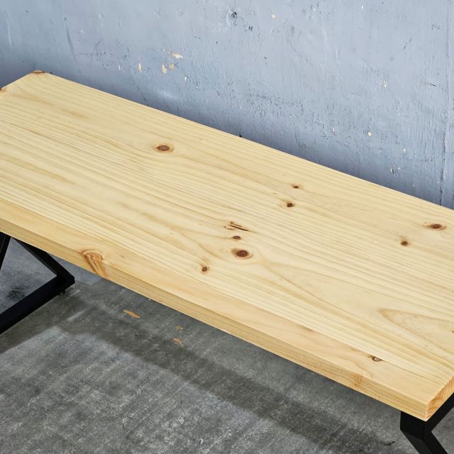 Bàn làm việc 160x60cm gỗ thông chân chữ X HBXC056