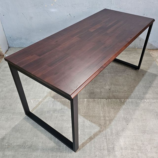 Bàn làm việc 160x70cm gỗ tràm hệ Rectang HBRT122