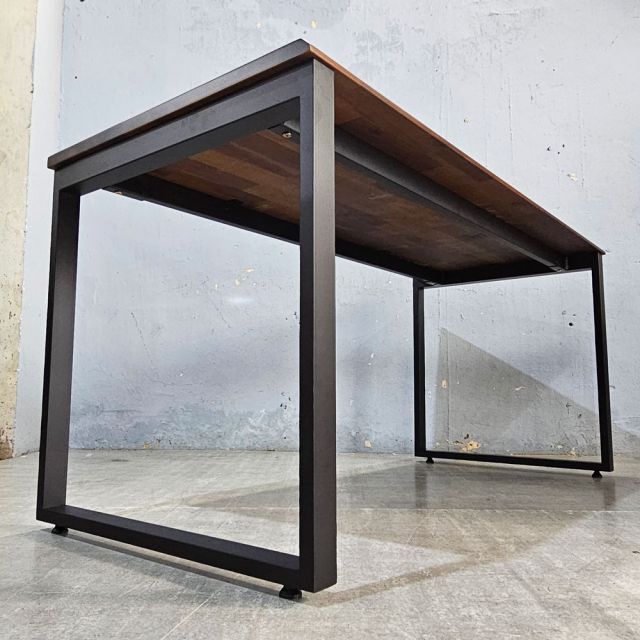 Bàn làm việc 160x70cm gỗ tràm hệ Rectang HBRT122