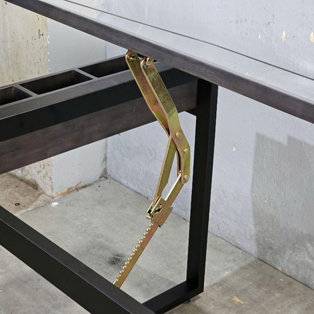 Bàn vẽ kỹ thuật 120x85cm gỗ cao su DD68015