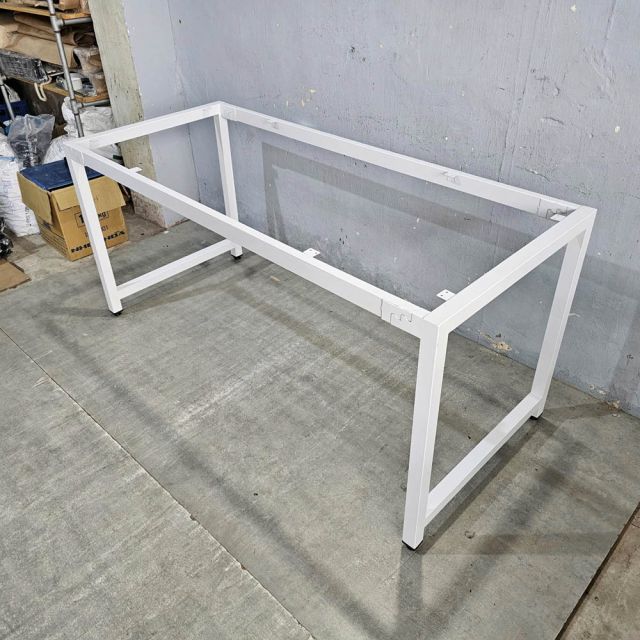 Chân sắt lắp ráp cho bàn 160x70x73cm hệ URA HCUR007