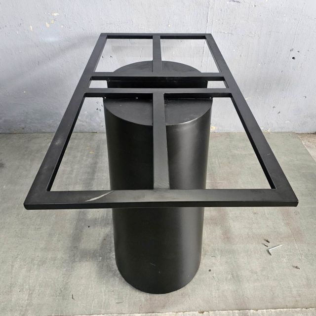 Chân sắt cho bàn ăn 140x80cm sơn tĩnh điện CHB68085