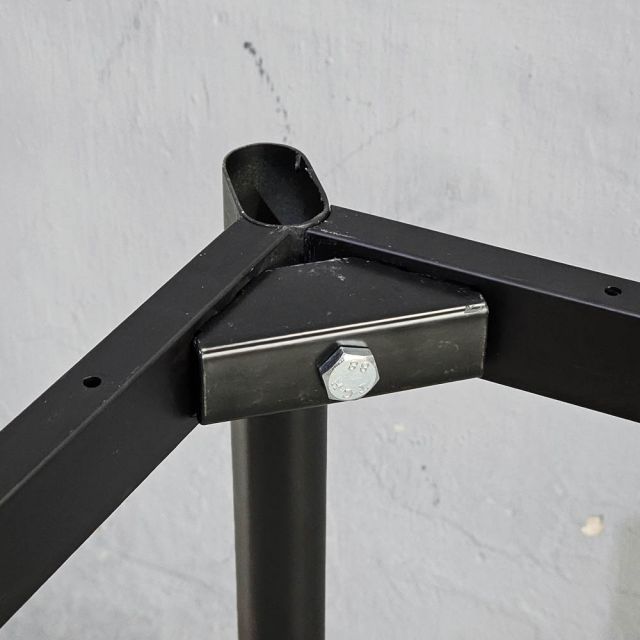 Chân sắt lắp ráp cho bàn 170x70cm hệ Oval HCOC020