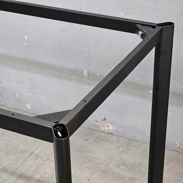 Chân sắt lắp ráp cho bàn 170x70cm hệ Oval HCOC020