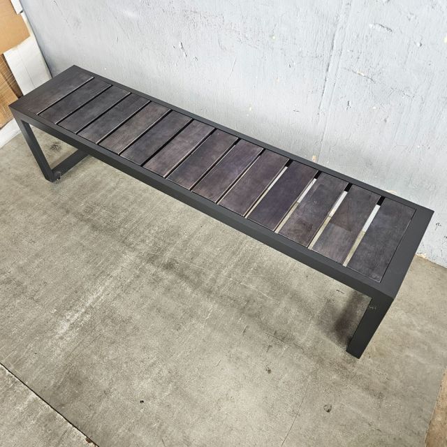 Ghế băng dài chân sắt màu 75229