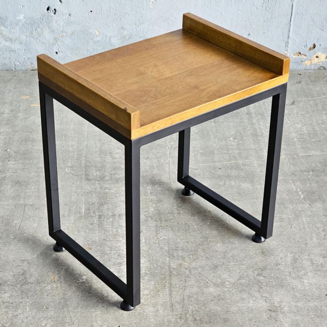 Kệ để lò vi sóng/lò nướng 38x30x37 gỗ cao su KVS68011