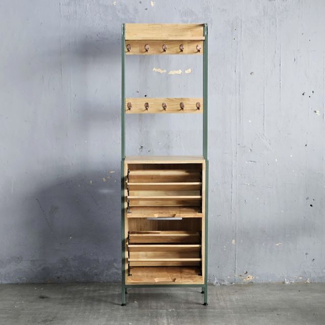 Tủ giày cửa lật kết hợp khung sắt treo đồ gỗ cao su KG68101