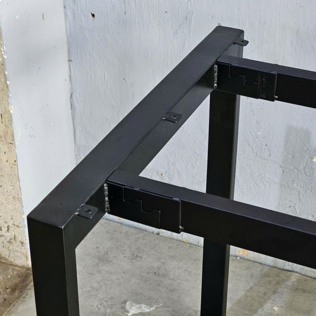 Chân sắt bàn làm việc hệ Rectang 160x60cm lắp ráp