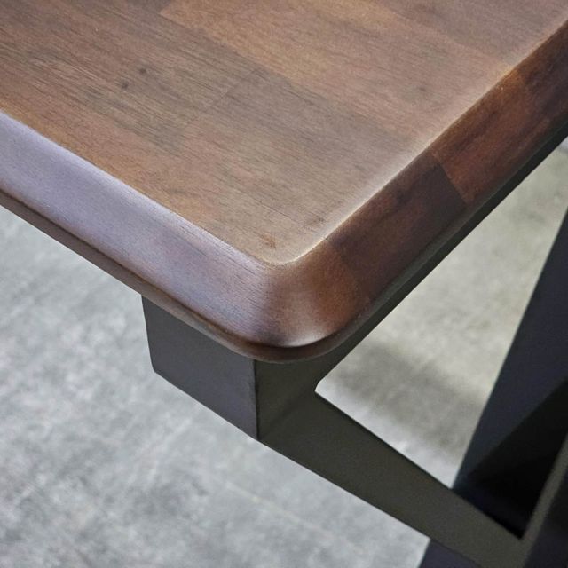 Bàn có hộp điện 120x60cm gỗ tràm ZD027