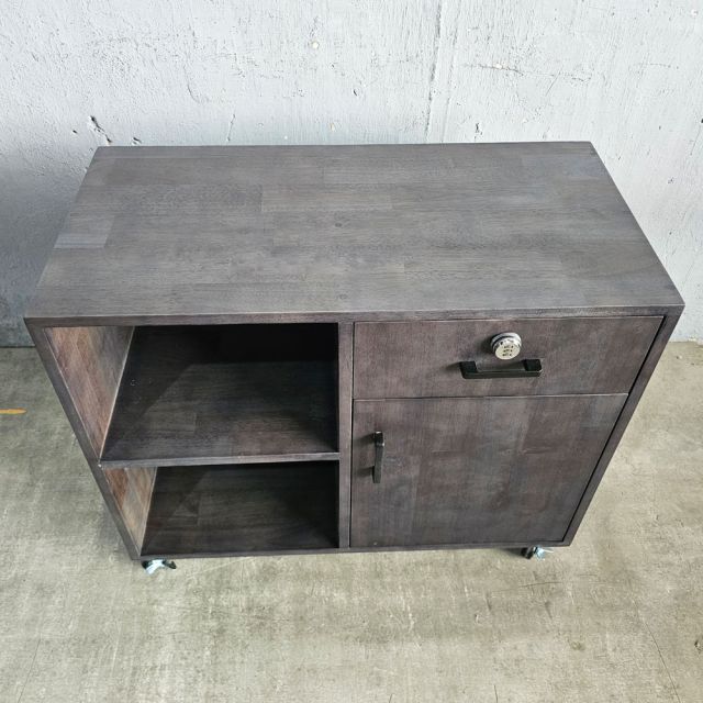 Tủ di động khóa số 80x40x65cm gỗ cao su TCN68082