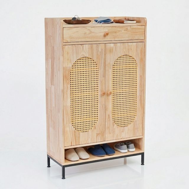 Tủ giày lưới mắt cáo 80x35x130cm gỗ cao su KG68102