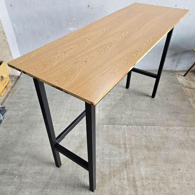Bàn bar dài 160x60cm gỗ otim chân sắt lắp ráp BB045