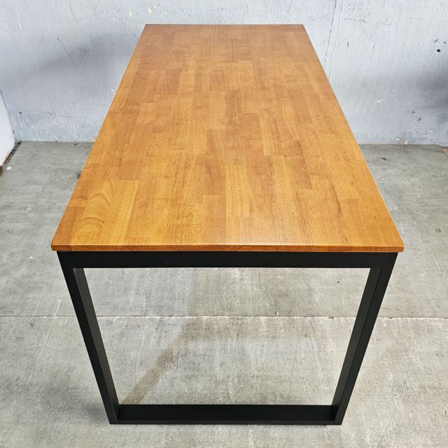 Bàn làm việc 120x70 Rectang Concept lắp ráp