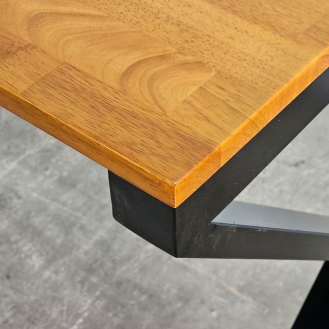 Bàn làm việc 140x70cm XConcept