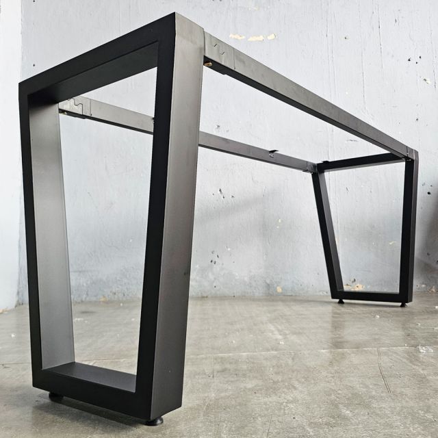 Chân sắt lắp ráp cho bàn 160x60cm sơn tĩnh điện CHB68087