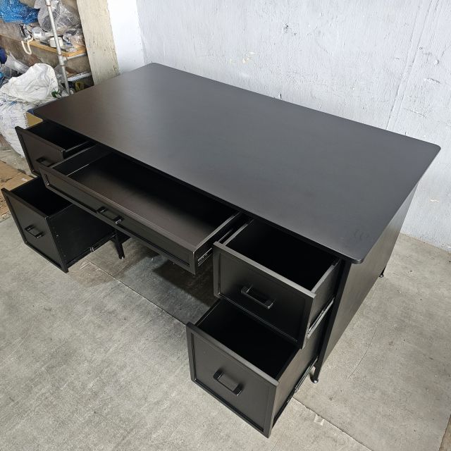 Bàn giám đốc 160x80cm chân bàn kết hợp tủ gỗ cao su BGD68052