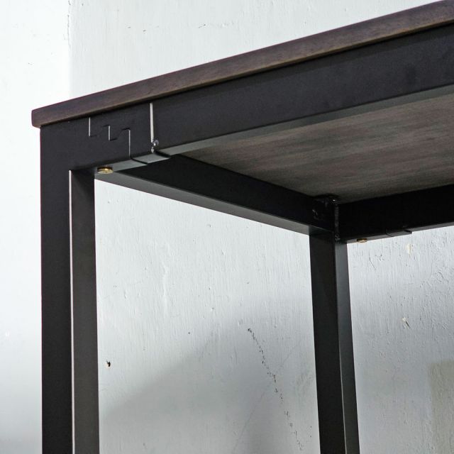 Bàn làm việc 140x60cm gỗ cao su hệ URA HBUR002