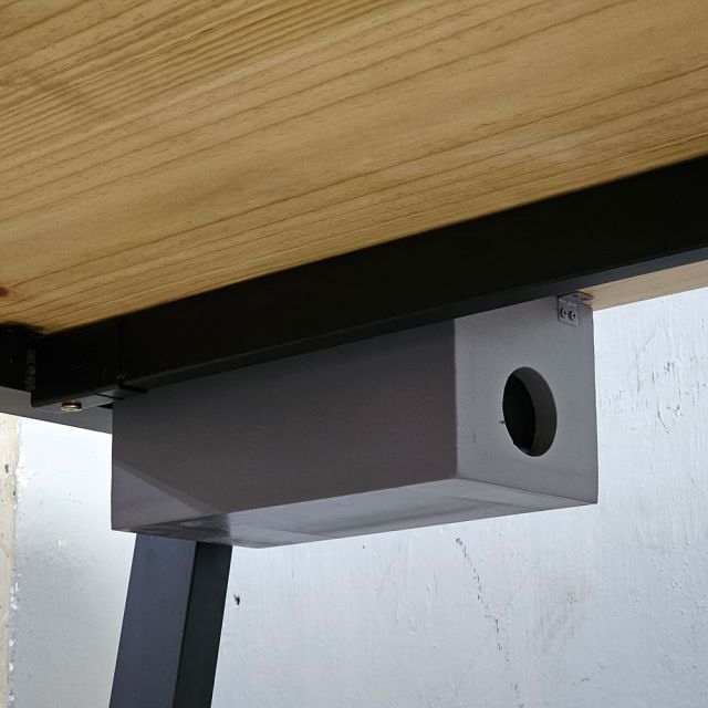 Bàn làm việc có hộp điện 180x80cm gỗ thông ZD030