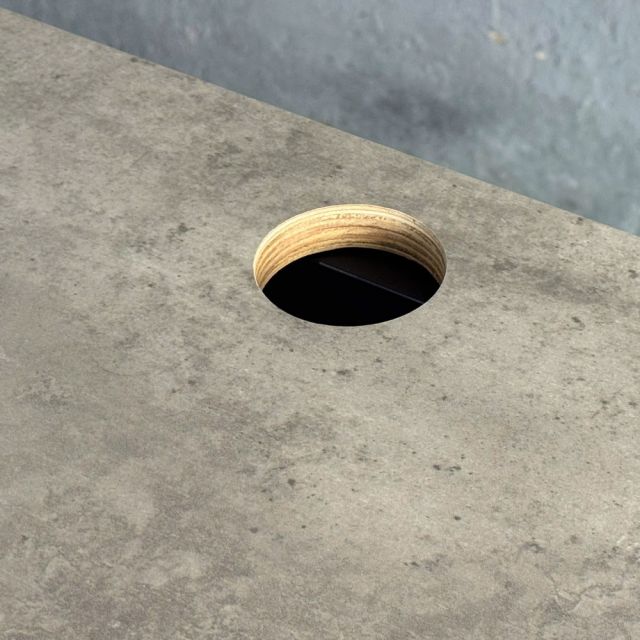 Bàn làm việc 140x60cm gỗ Plywood phủ melamin chân sắt Oval HBOV034