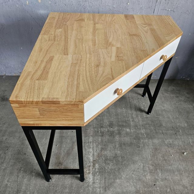 Bàn làm việc góc tường có ngăn kéo 80x80cm gỗ cao su CD68022