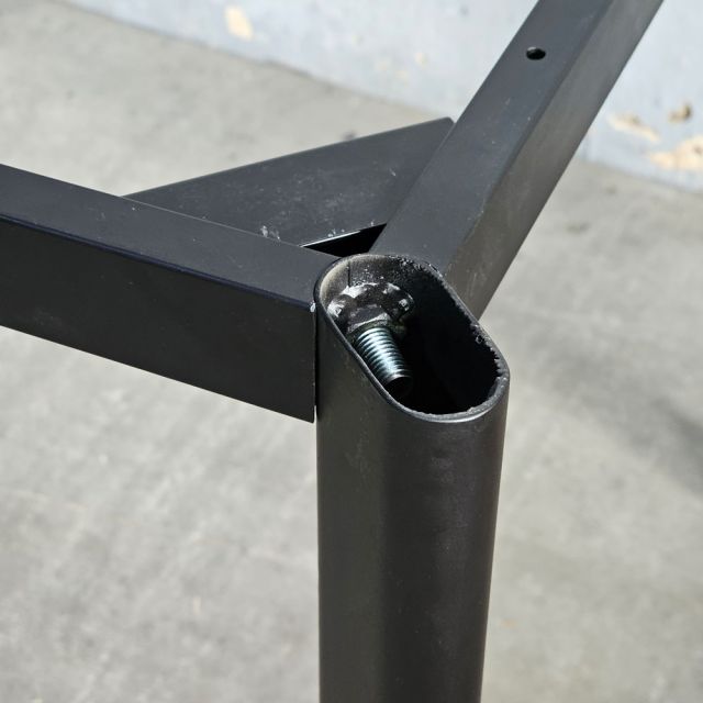 Chân bàn sắt hệ Oval Concept 140x70 lắp ráp HCOC005