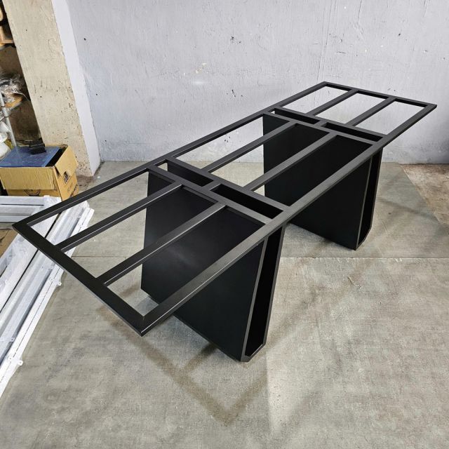 Khung chân sắt bàn ăn 220x75x73cm sơn tĩnh điện CHB68088