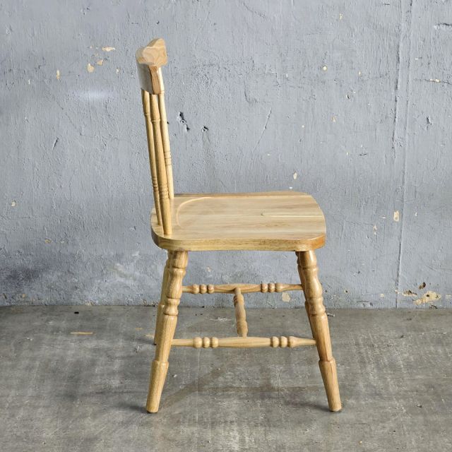 Ghế Solic gỗ cao su mặt ngồi lõm GSK026