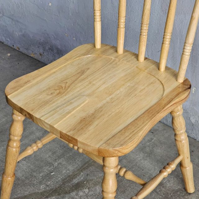 Ghế Solic gỗ cao su mặt ngồi lõm GSK026