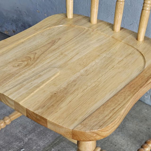 Ghế Solic gỗ cao su mặt ngồi lõm GSK026