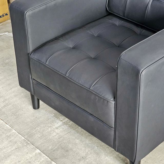 Sofa đơn nệm bọc simili màu đen ArmChair 06 GSD68035