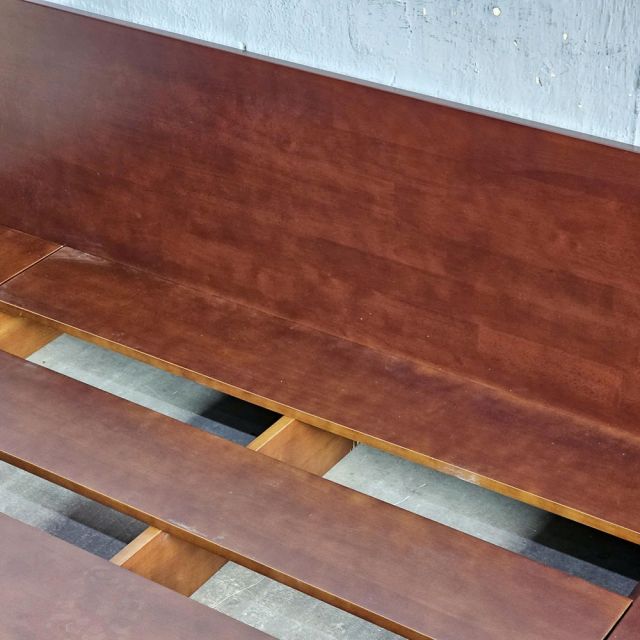 Giường ngủ bo viền gỗ cao su khung sắt lắp ráp GN68030