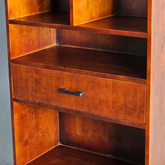 Kệ hồ sơ có ngăn kéo 70x35x195cm gỗ cao su THS68092