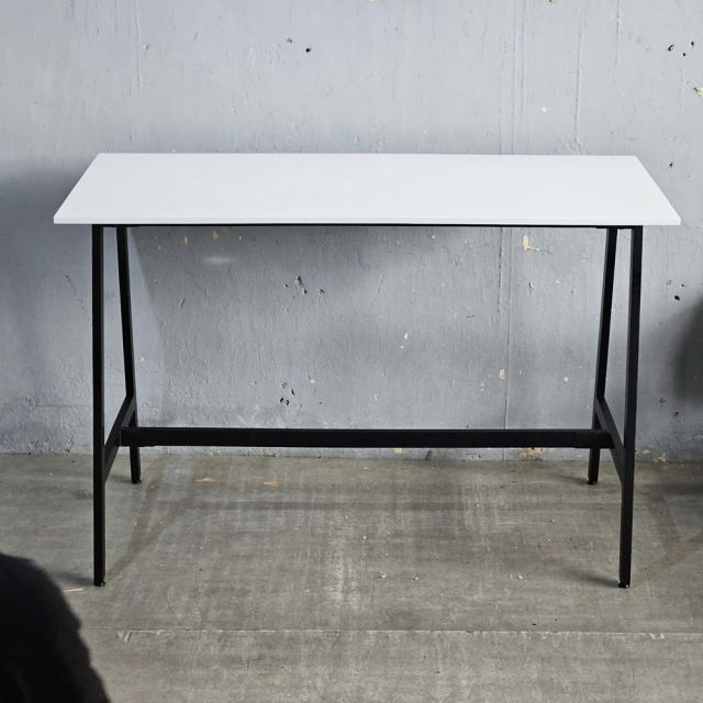 Bàn đứng 160x80x105cm gỗ cao su STD68050