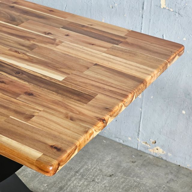 Bàn ăn chữ nhật 120x70cm gỗ tràm BA68296