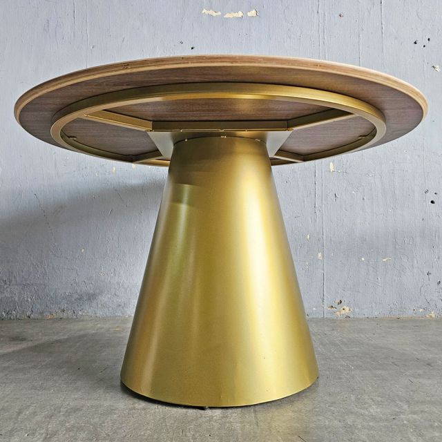 Bàn ăn tròn 120x120cm gỗ plywood chân sắt BA68297