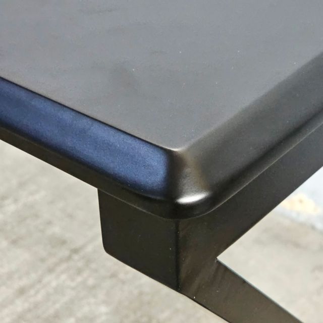 Bàn làm việc có hộp điện 200x70cm gỗ tràm ZD031