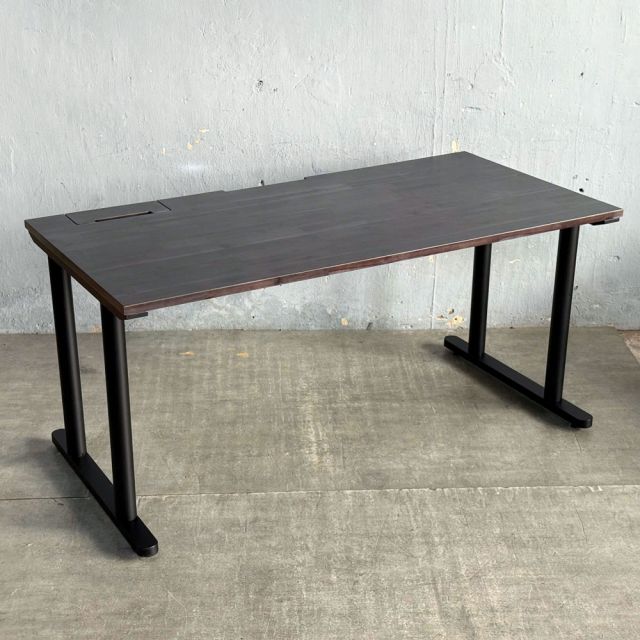 Bàn làm việc có hộp điện 160x80cm gỗ tràm hệ TIO HBTO050