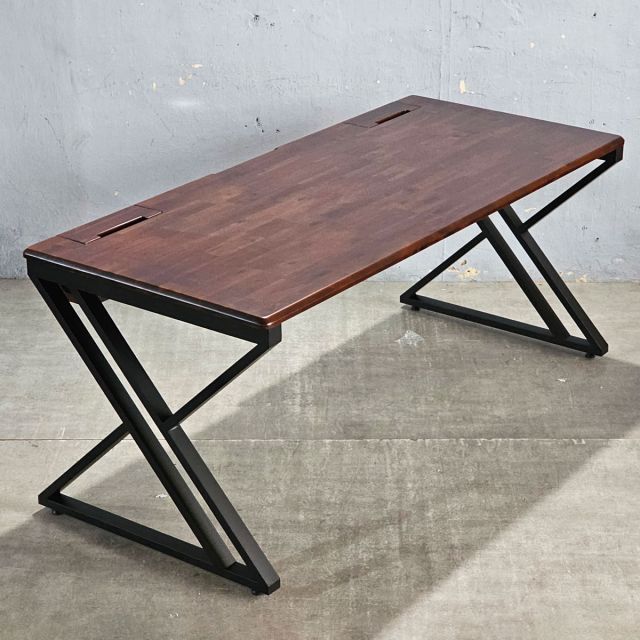 Bàn làm việc có hộp điện 180x80cm gỗ tràm ZD033