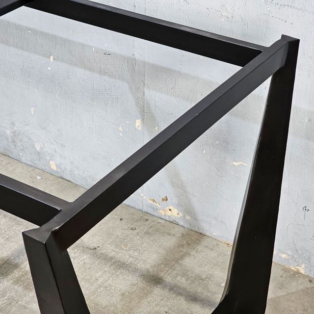 Chân sắt lắp ráp cho bàn ăn 200x80cm sơn tĩnh điện CHB68082