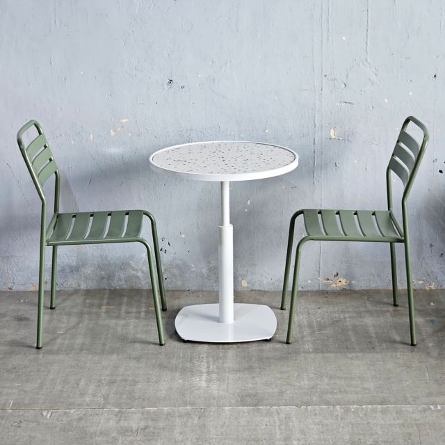 Combo bàn cafe tròn và 2 ghế sắt CBCF350