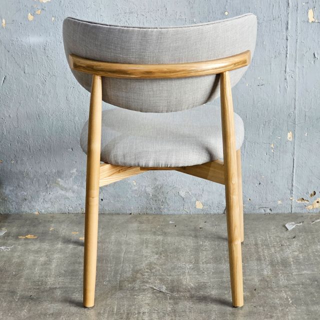 Ghế cafe Oleandro bọc vải gỗ Ash GSK059